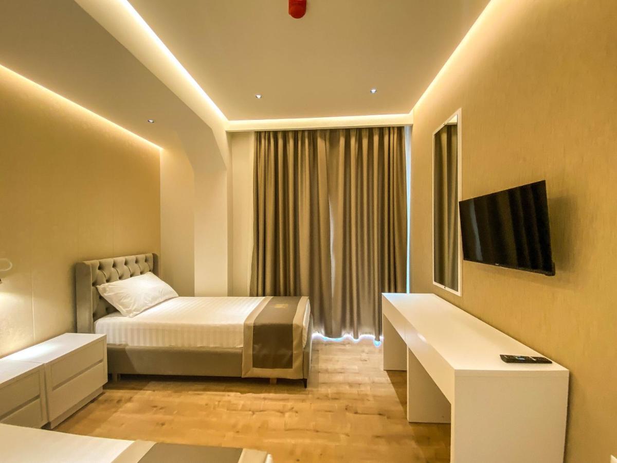 Red Hill Hotel Tirana Kültér fotó