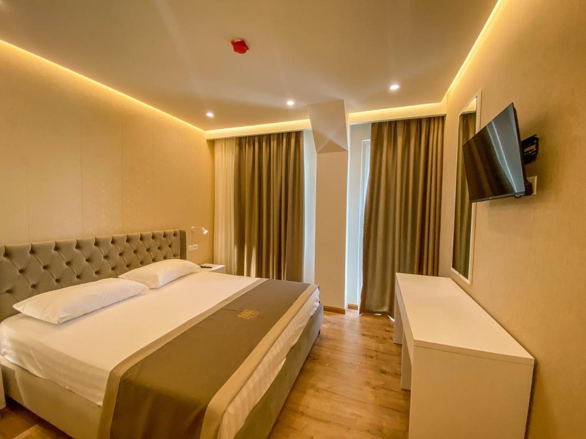 Red Hill Hotel Tirana Kültér fotó