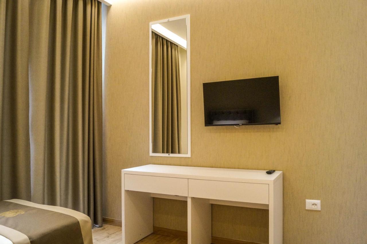 Red Hill Hotel Tirana Kültér fotó